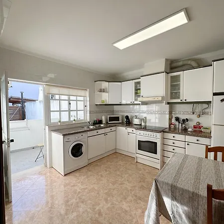 アパート Alvor Apartment
